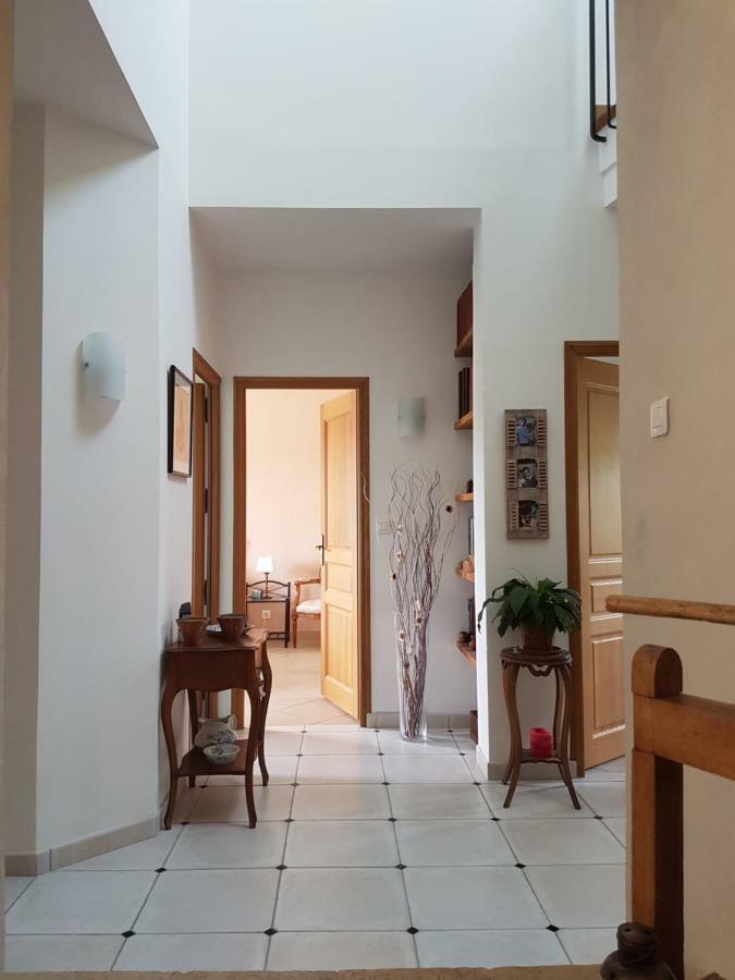 La Montignonne Lägenhet Montigny-sur-Loing Exteriör bild