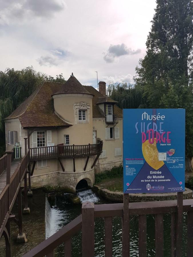 La Montignonne Lägenhet Montigny-sur-Loing Exteriör bild
