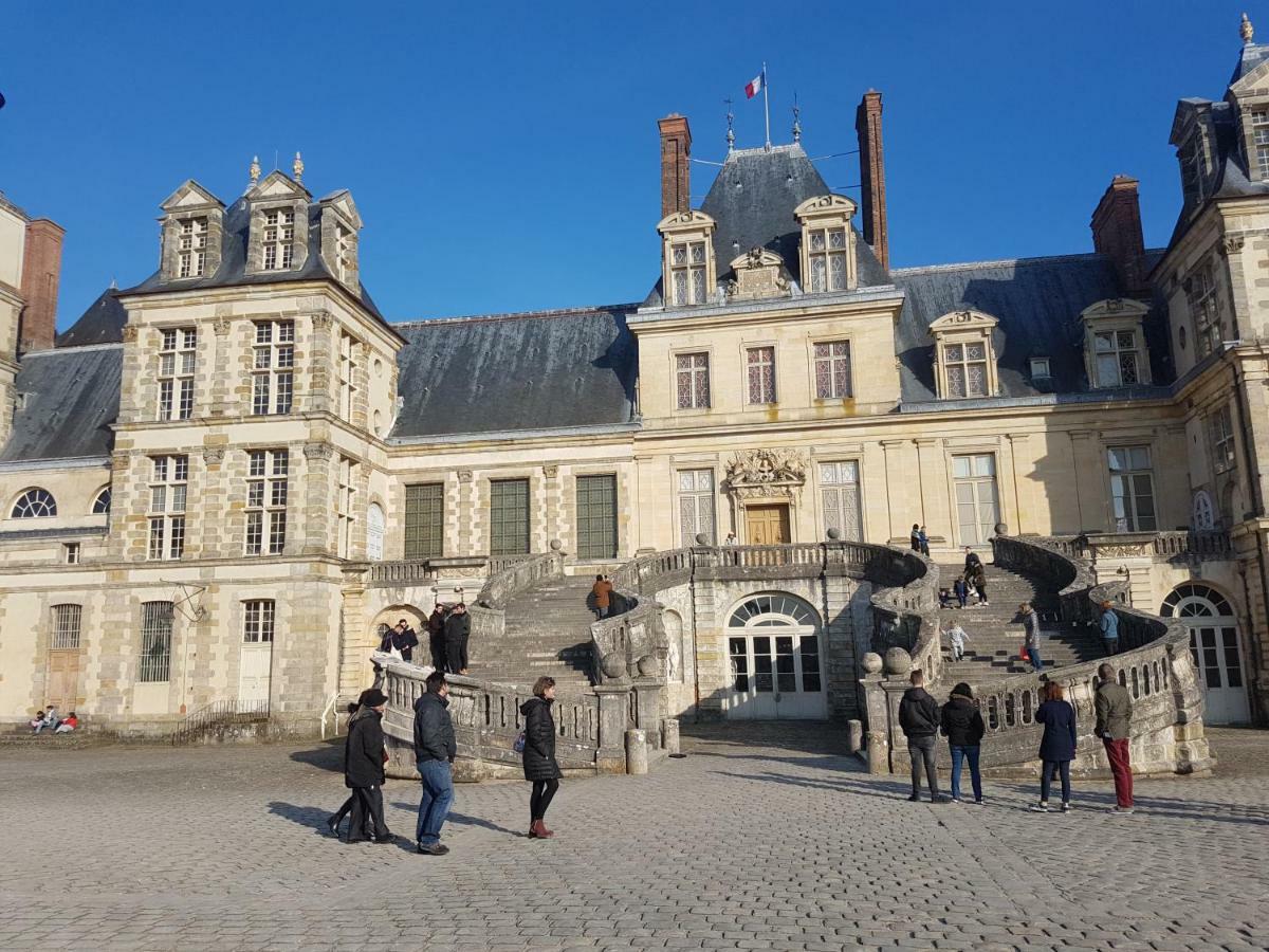 La Montignonne Lägenhet Montigny-sur-Loing Exteriör bild